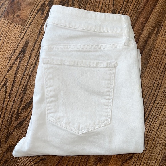 Ann Taylor Loft Made and Loved Curvy Straight Jean - Picture 11 of 13